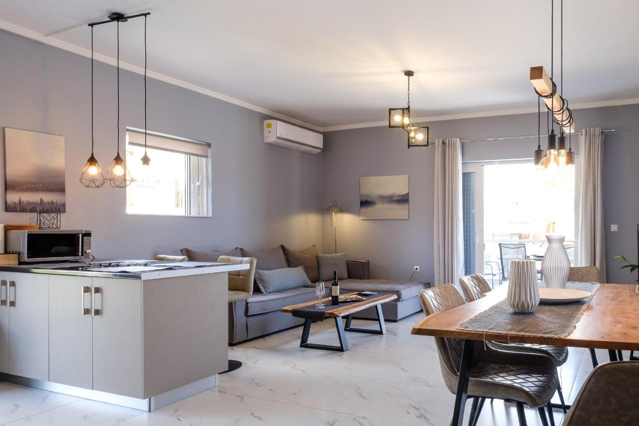 Oreon Suites - Usia Nafplio Bagian luar foto