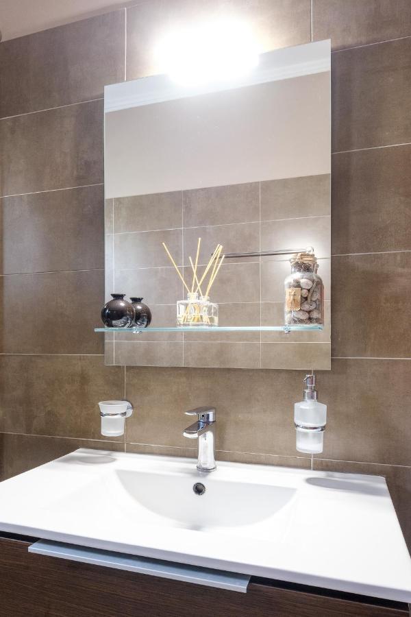 Oreon Suites - Usia Nafplio Bagian luar foto